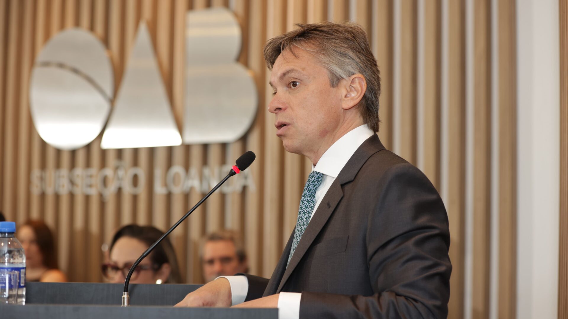 Dr. Luiz Fernando Casagrande Pereira, presidente da OAB Paraná